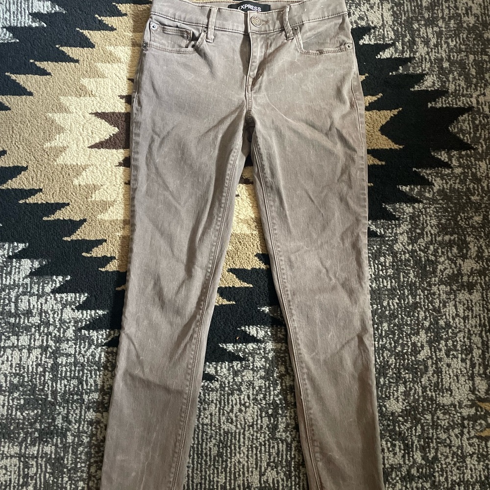 Express Ankle legging mid rise stretch light brown. Perfect for fall. Worn once.